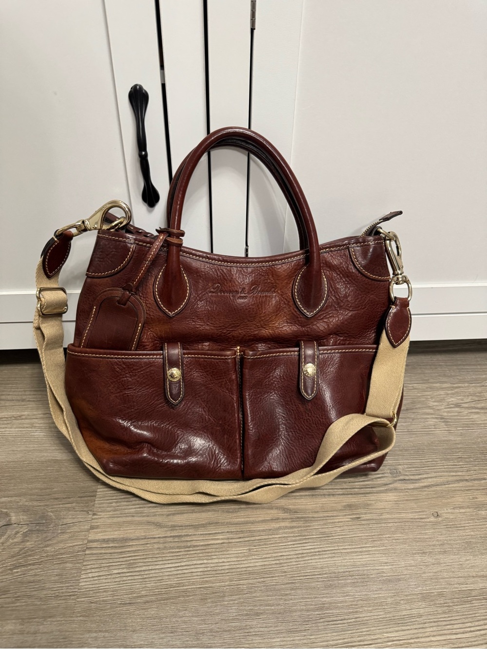 Dooney & Bourke Vintage Hobo LUCY Handbag Florentine Vacchetta Leather Med